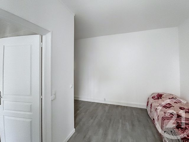 Afficher la photo en grand Appartement Studio à vendre - 1 pièce - 18.81 m2 - ST DENIS - 93 - ILE-DE-FRANCE - Century 21 Riva Immobilier