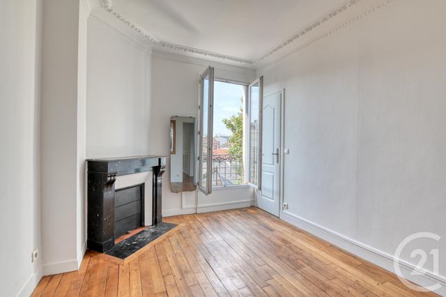 Appartement F2 à vendre - 2 pièces - 35.39 m2 - ST DENIS - 93 - ILE-DE-FRANCE - Century 21 Riva Immobilier