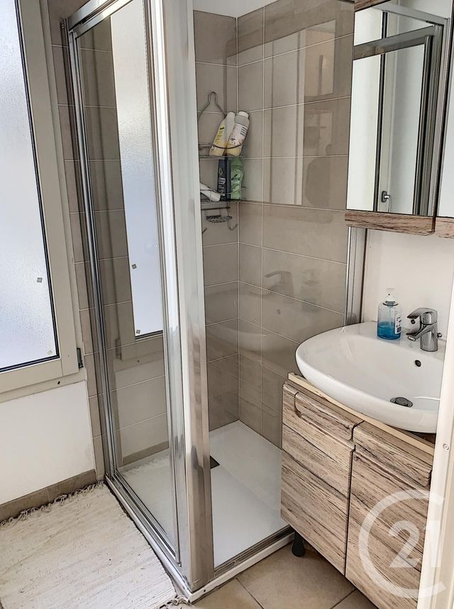 Appartement F4 à vendre - 4 pièces - 86.4 m2 - ST DENIS - 93 - ILE-DE-FRANCE - Century 21 Riva Immobilier