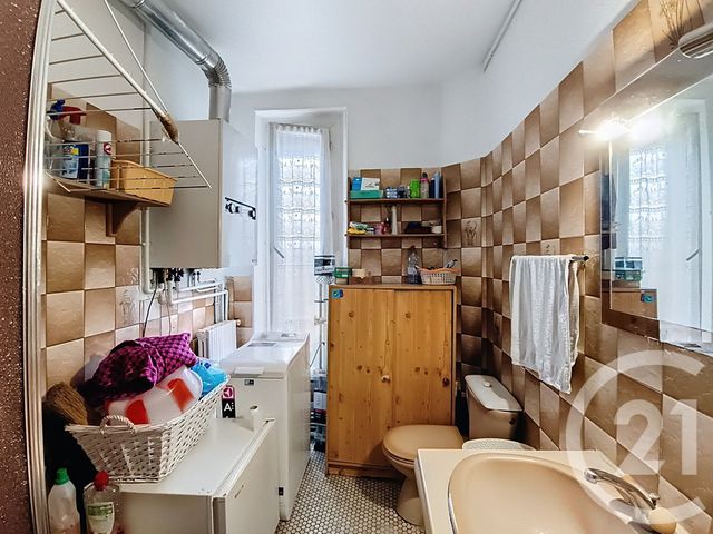 Appartement F3 à vendre - 4 pièces - 60.08 m2 - ST DENIS - 93 - ILE-DE-FRANCE - Century 21 Riva Immobilier