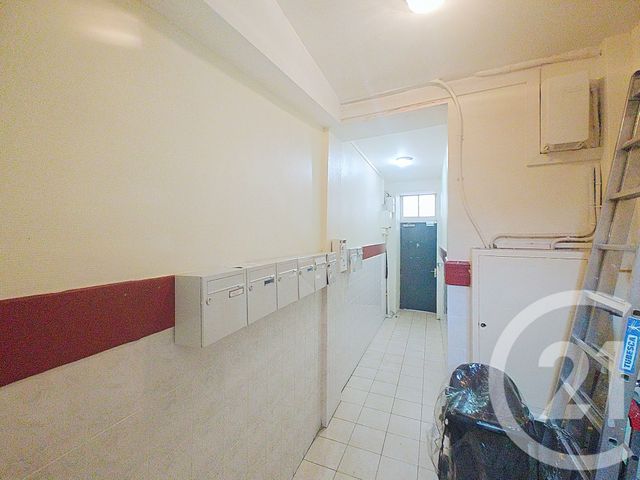 immeuble à vendre - 206.75 m2 - ST DENIS - 93 - ILE-DE-FRANCE - Century 21 Riva Immobilier