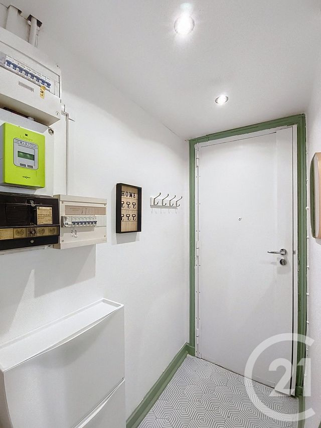 Appartement F2 à vendre - 2 pièces - 45.72 m2 - ST DENIS - 93 - ILE-DE-FRANCE - Century 21 Riva Immobilier