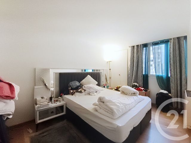 Appartement F4 à vendre - 4 pièces - 88.04 m2 - ST DENIS - 93 - ILE-DE-FRANCE - Century 21 Riva Immobilier