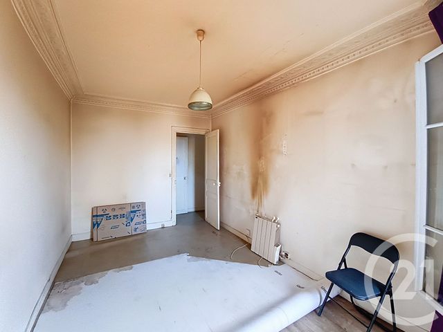 Appartement F1 à vendre - 1 pièce - 26.04 m2 - ST DENIS - 93 - ILE-DE-FRANCE - Century 21 Riva Immobilier