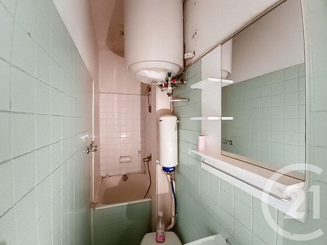 Appartement F1 à vendre - 1 pièce - 26.04 m2 - ST DENIS - 93 - ILE-DE-FRANCE - Century 21 Riva Immobilier