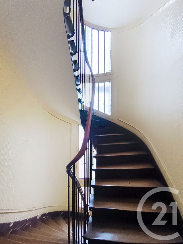 Appartement F1 à vendre - 1 pièce - 26.04 m2 - ST DENIS - 93 - ILE-DE-FRANCE - Century 21 Riva Immobilier