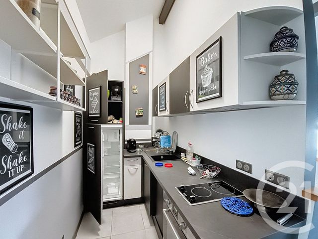 Appartement Duplex à vendre - 3 pièces - 54.39 m2 - ST DENIS - 93 - ILE-DE-FRANCE - Century 21 Riva Immobilier