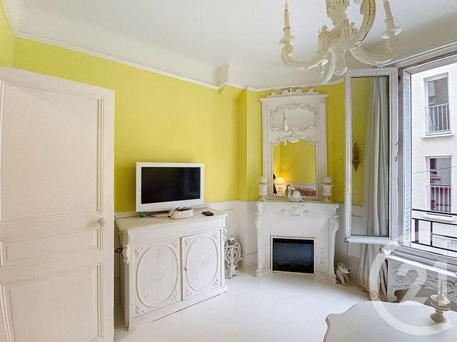 Appartement F2 à vendre - 2 pièces - 41.83 m2 - ST DENIS - 93 - ILE-DE-FRANCE - Century 21 Riva Immobilier