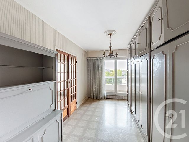 Appartement F4 à vendre - 4 pièces - 79.59 m2 - ST DENIS - 93 - ILE-DE-FRANCE - Century 21 Riva Immobilier