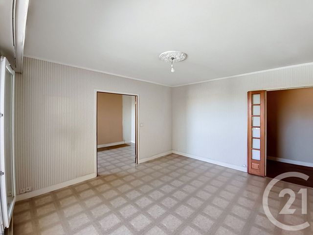 Appartement F4 à vendre - 4 pièces - 79.59 m2 - ST DENIS - 93 - ILE-DE-FRANCE - Century 21 Riva Immobilier