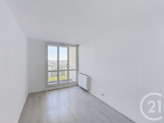 Appartement F2 à vendre - 2 pièces - 46.52 m2 - ST DENIS - 93 - ILE-DE-FRANCE - Century 21 Riva Immobilier