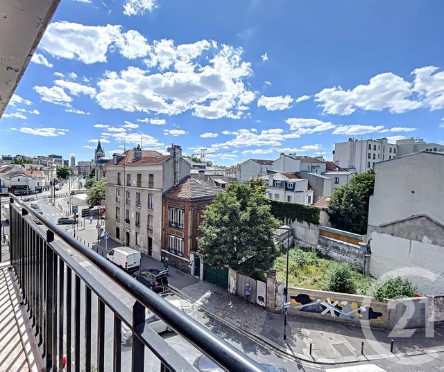 Appartement F1 à louer - 1 pièce - 32.77 m2 - ST DENIS - 93 - ILE-DE-FRANCE - Century 21 Riva Immobilier