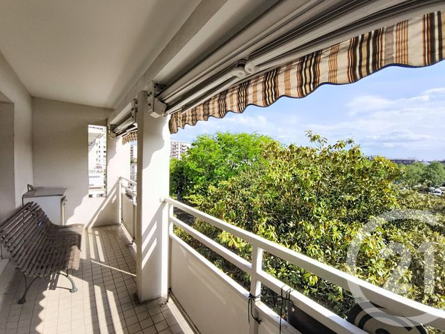 Appartement F5 à vendre - 4 pièces - 100.5 m2 - ST DENIS - 93 - ILE-DE-FRANCE - Century 21 Riva Immobilier