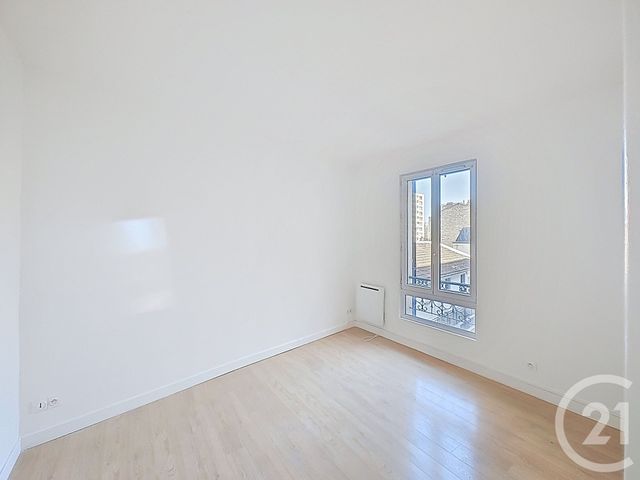 Appartement F2 à vendre - 2 pièces - 48.5 m2 - ST DENIS - 93 - ILE-DE-FRANCE - Century 21 Riva Immobilier