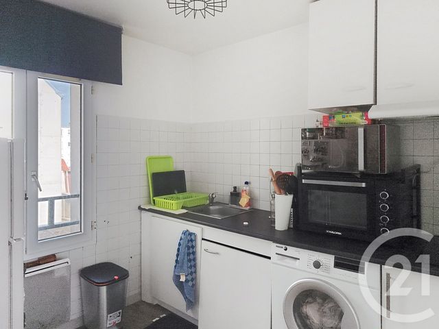 Appartement Studio à vendre - 1 pièce - 29.46 m2 - ST DENIS - 93 - ILE-DE-FRANCE - Century 21 Riva Immobilier