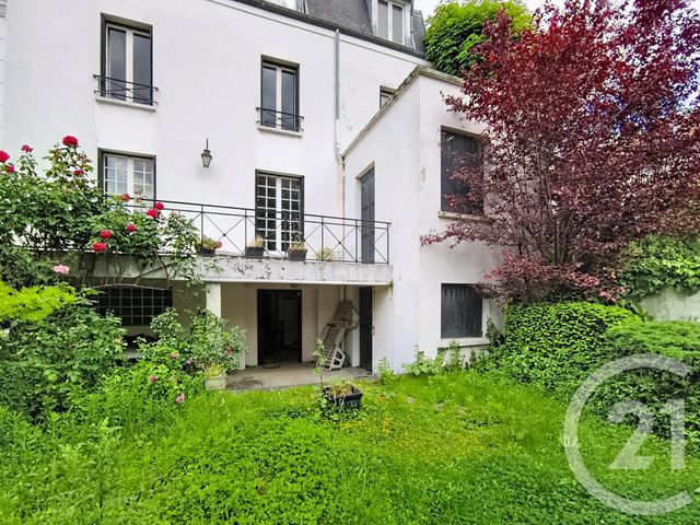 maison à vendre - 9 pièces - 186.17 m2 - ST DENIS - 93 - ILE-DE-FRANCE - Century 21 Riva Immobilier