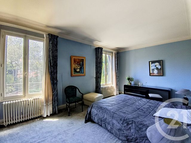 maison à vendre - 9 pièces - 186.17 m2 - ST DENIS - 93 - ILE-DE-FRANCE - Century 21 Riva Immobilier