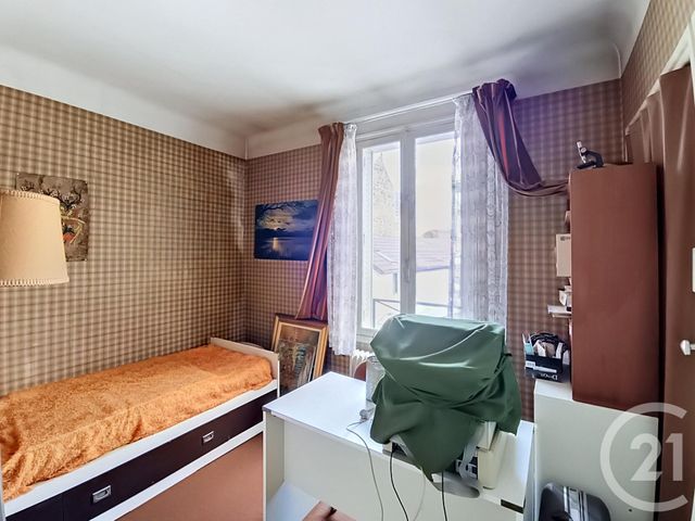 maison à vendre - 9 pièces - 186.17 m2 - ST DENIS - 93 - ILE-DE-FRANCE - Century 21 Riva Immobilier