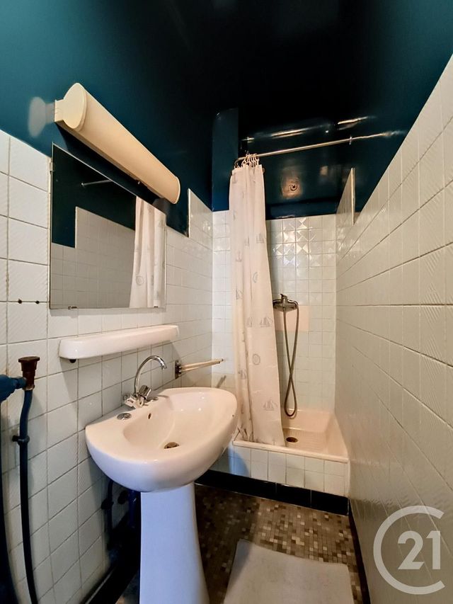 maison à vendre - 9 pièces - 186.17 m2 - ST DENIS - 93 - ILE-DE-FRANCE - Century 21 Riva Immobilier