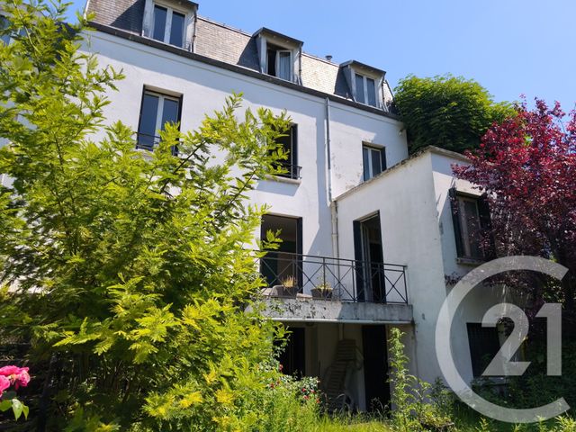 maison à vendre - 9 pièces - 186.17 m2 - ST DENIS - 93 - ILE-DE-FRANCE - Century 21 Riva Immobilier
