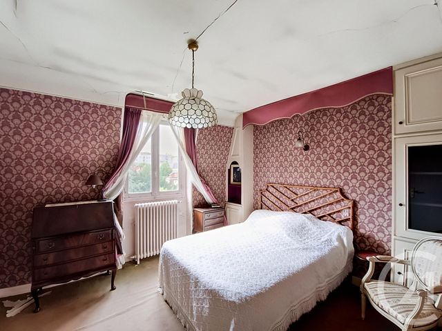 maison à vendre - 9 pièces - 186.17 m2 - ST DENIS - 93 - ILE-DE-FRANCE - Century 21 Riva Immobilier