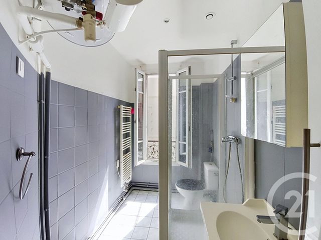 Appartement F2 à vendre - 2 pièces - 34.92 m2 - ST DENIS - 93 - ILE-DE-FRANCE - Century 21 Riva Immobilier