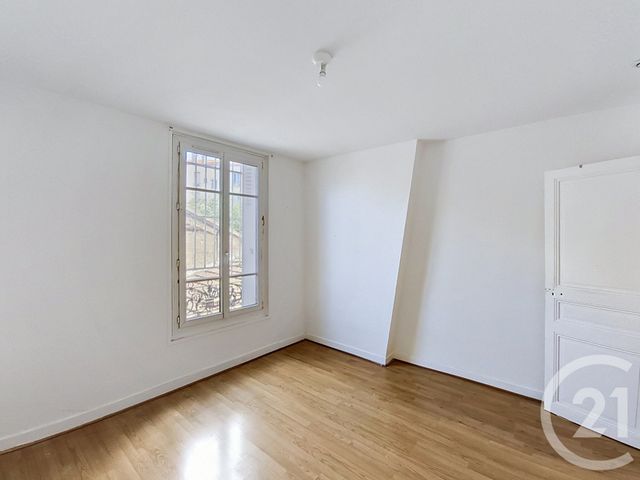 Appartement F2 à vendre - 2 pièces - 34.92 m2 - ST DENIS - 93 - ILE-DE-FRANCE - Century 21 Riva Immobilier