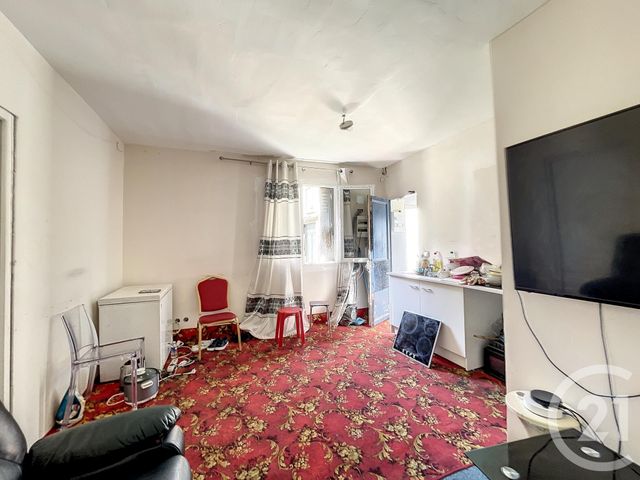 Appartement F2 à vendre - 2 pièces - 31.77 m2 - ST DENIS - 93 - ILE-DE-FRANCE - Century 21 Riva Immobilier