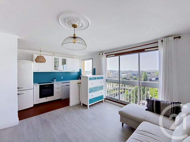 Appartement F2 à vendre - 2 pièces - 49.71 m2 - ST DENIS - 93 - ILE-DE-FRANCE - Century 21 Riva Immobilier