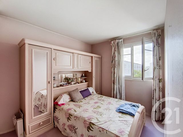 Appartement F2 à vendre - 2 pièces - 48.4 m2 - VILLENEUVE LA GARENNE - 92 - ILE-DE-FRANCE - Century 21 Riva Immobilier