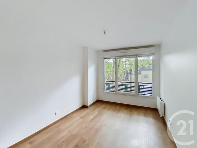 Appartement F5 à vendre - 5 pièces - 93.37 m2 - ST DENIS - 93 - ILE-DE-FRANCE - Century 21 Riva Immobilier