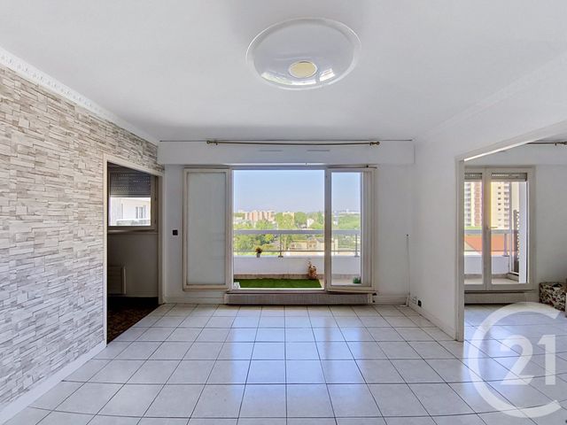 Appartement F4 à vendre ST DENIS