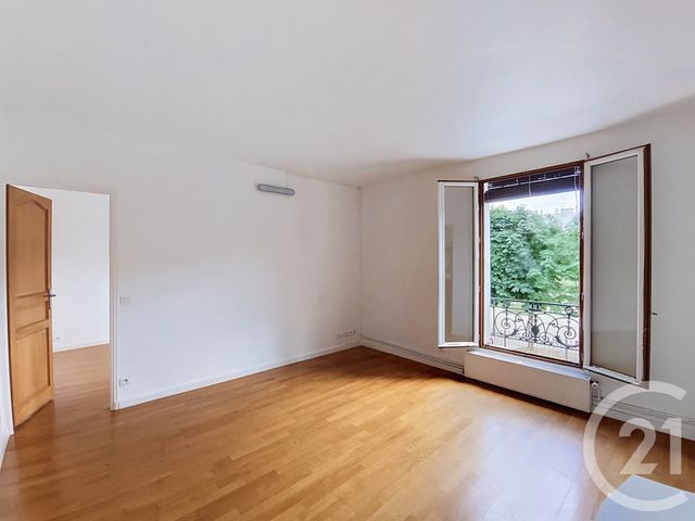 Appartement F2 à vendre - 2 pièces - 33.59 m2 - ST DENIS - 93 - ILE-DE-FRANCE - Century 21 Riva Immobilier