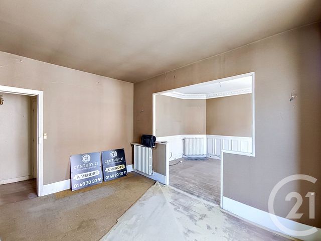 Appartement F4 à vendre - 4 pièces - 55.7 m2 - ST DENIS - 93 - ILE-DE-FRANCE - Century 21 Riva Immobilier