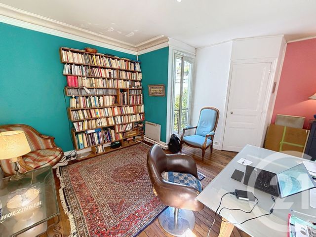 Appartement F2 à vendre - 2 pièces - 37.9 m2 - PARIS - 75018 - ILE-DE-FRANCE - Century 21 Riva Immobilier