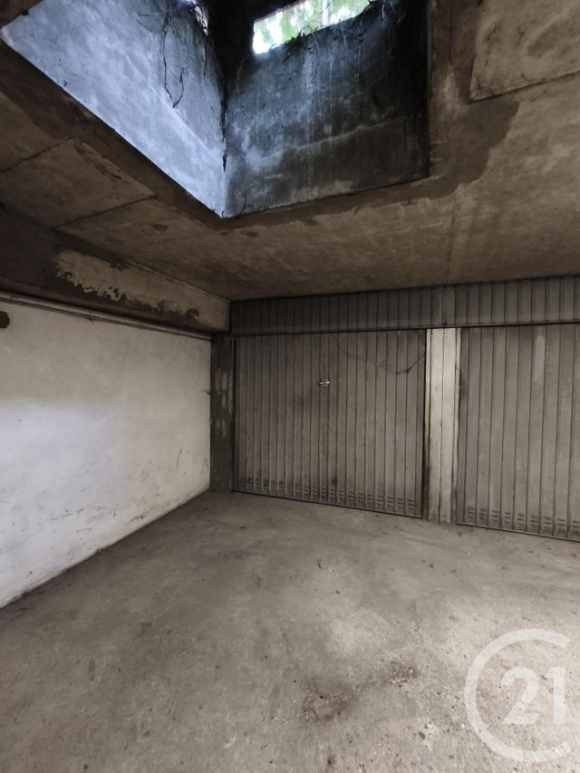 Appartement F4 à vendre - 4 pièces - 73.81 m2 - ST DENIS - 93 - ILE-DE-FRANCE - Century 21 Riva Immobilier