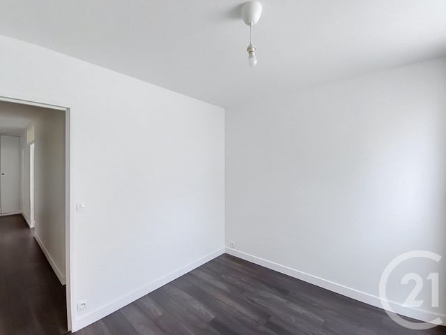 Appartement F4 à vendre - 4 pièces - 73.81 m2 - ST DENIS - 93 - ILE-DE-FRANCE - Century 21 Riva Immobilier
