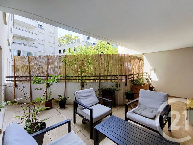 Appartement F3 à vendre - 3 pièces - 67.41 m2 - ST DENIS - 93 - ILE-DE-FRANCE - Century 21 Riva Immobilier
