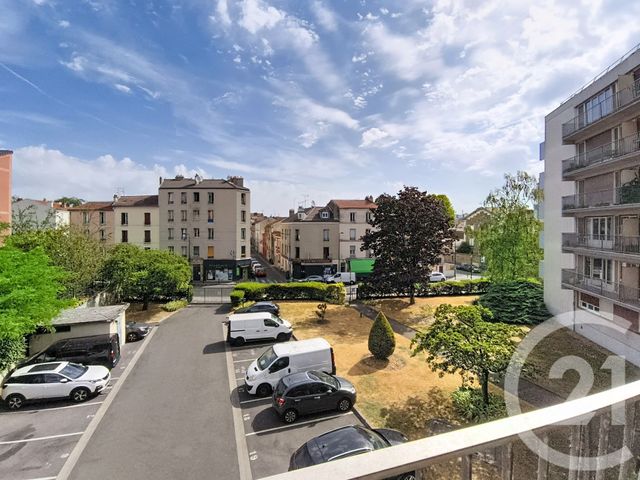 Appartement F2 à vendre - 2 pièces - 39.2 m2 - ST DENIS - 93 - ILE-DE-FRANCE - Century 21 Riva Immobilier