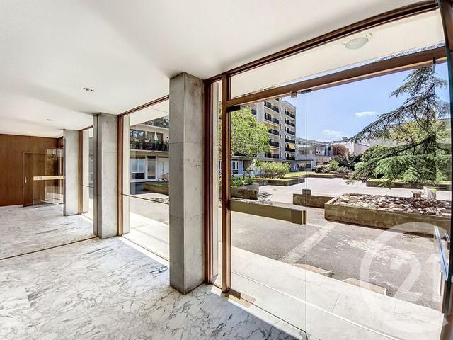 Appartement F2 à vendre - 2 pièces - 42.37 m2 - ST DENIS - 93 - ILE-DE-FRANCE - Century 21 Riva Immobilier