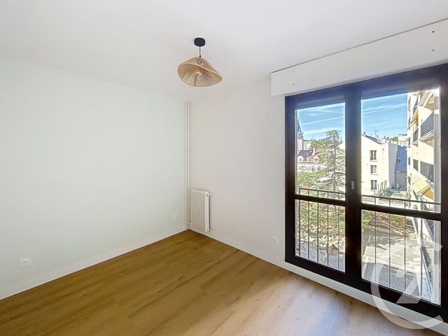 Appartement F2 à vendre - 2 pièces - 42.37 m2 - ST DENIS - 93 - ILE-DE-FRANCE - Century 21 Riva Immobilier