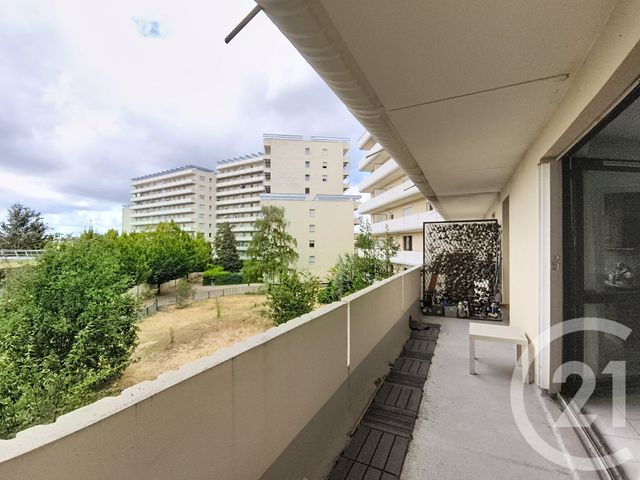 Appartement F4 à vendre - 4 pièces - 81.89 m2 - LA COURNEUVE - 93 - ILE-DE-FRANCE - Century 21 Riva Immobilier