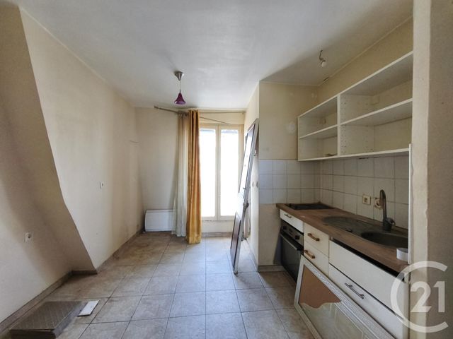 Appartement F3 à vendre - 3 pièces - 35.78 m2 - ST DENIS - 93 - ILE-DE-FRANCE - Century 21 Riva Immobilier