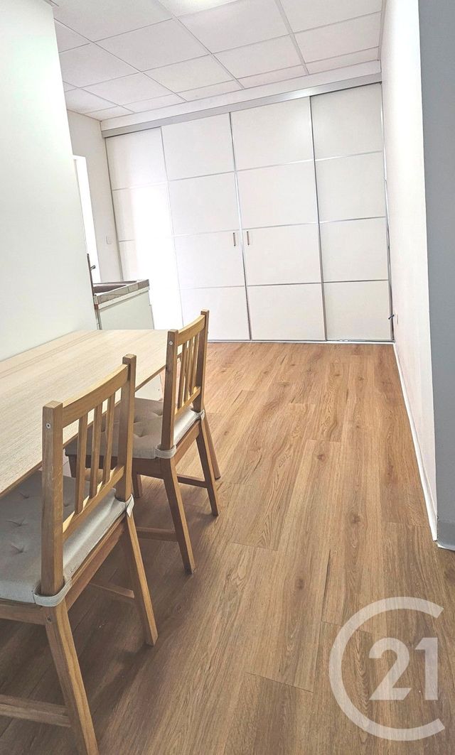 Appartement F3 à vendre - 3 pièces - 49.27 m2 - ST DENIS - 93 - ILE-DE-FRANCE - Century 21 Riva Immobilier