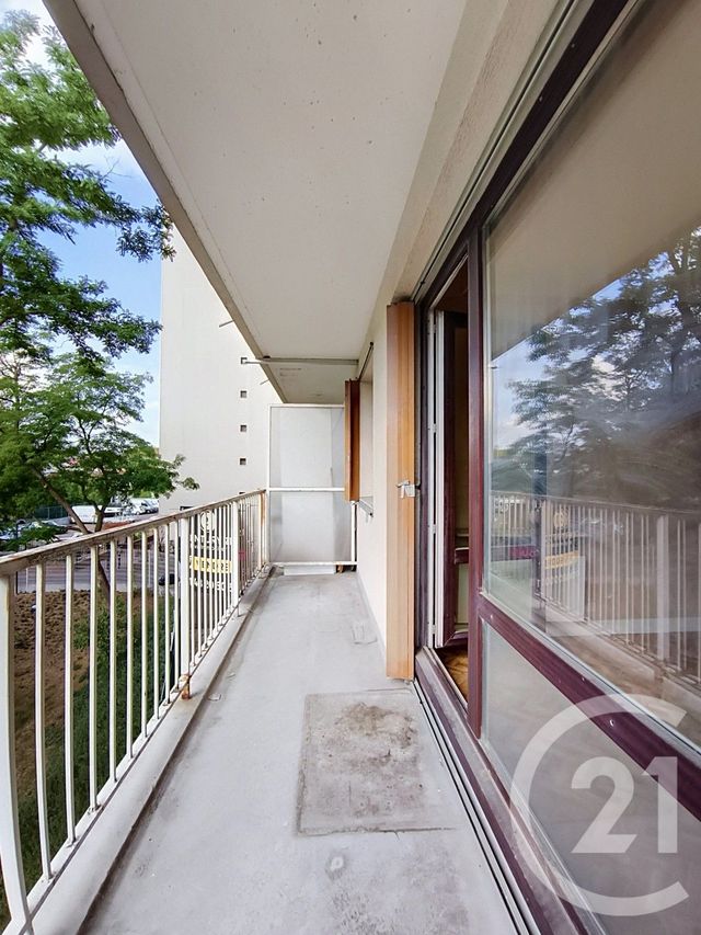 Appartement F2 à vendre - 2 pièces - 44.18 m2 - ST DENIS - 93 - ILE-DE-FRANCE - Century 21 Riva Immobilier