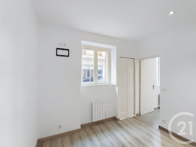 Appartement F2 à vendre - 2 pièces - 23.17 m2 - ST DENIS - 93 - ILE-DE-FRANCE - Century 21 Riva Immobilier