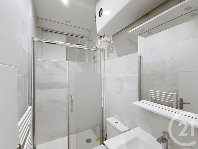 Appartement F2 à vendre - 2 pièces - 23.17 m2 - ST DENIS - 93 - ILE-DE-FRANCE - Century 21 Riva Immobilier