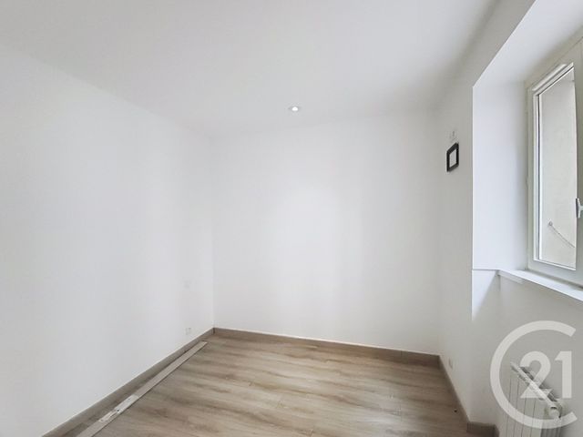 Appartement F2 à vendre - 2 pièces - 23.17 m2 - ST DENIS - 93 - ILE-DE-FRANCE - Century 21 Riva Immobilier