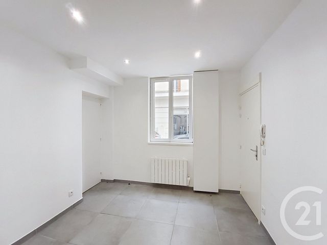 Appartement F2 à vendre - 2 pièces - 23.17 m2 - ST DENIS - 93 - ILE-DE-FRANCE - Century 21 Riva Immobilier