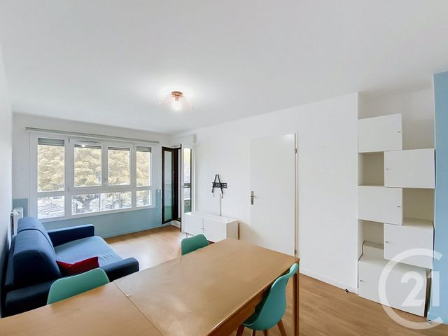 Appartement F4 à louer ST DENIS